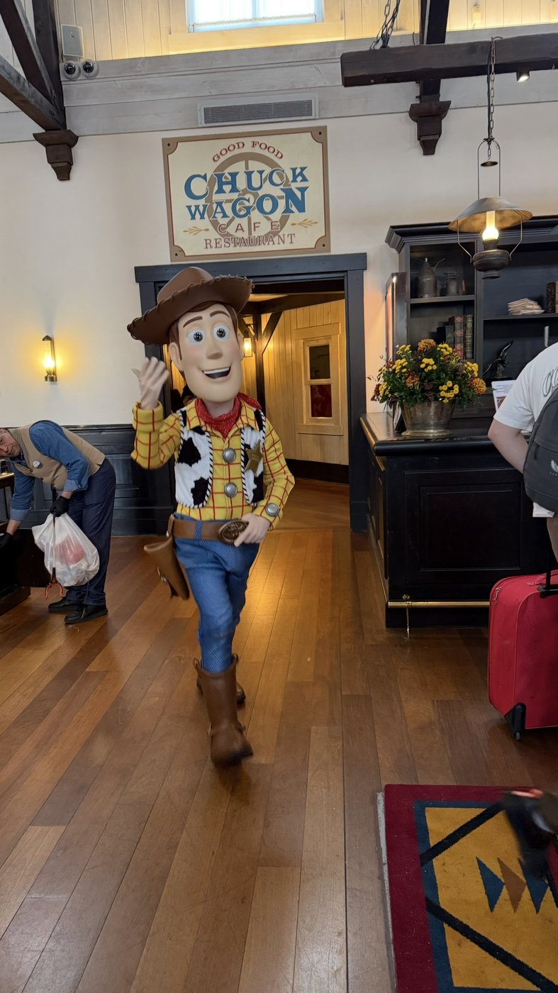 Tematización del Hotel Cheyenne Disneyland Paris
